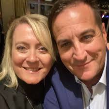 Can anyone please confirm if there is a gym at 5 Lakes