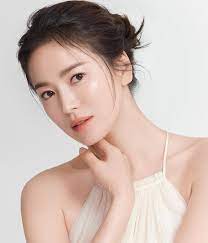 Registered on february 26, 1982) is a south korean model and actress. Song Hye Kyo Gay Ngá»¡ Ngang Vi Bá»‹ Khan Giáº£ Bá» RÆ¡i Trong Top Diá»…n Vien Ä'Æ°á»£c Yeu Thich Nháº¥t Xá»© Han