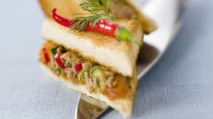 Baguette Pain Tranche Pain A Burger Comment Decongeler Rapidement Du Pain Femme Actuelle Le Mag