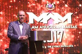 Ketua setiausaha, kementerian pembangunan wanita, keluarga dan masyarakat (kpwkm)  2017 . Jab Perdana Menteri On Twitter 12 Julai 2018 Majlis Malam Anugerah Maksak 2017 Anugerah Telah Disampaikan Oleh Ybhg Tan Sri Dr Ali Bin Hamsa Ketua Setiausaha Negara Merangkap Ydp Maksak Tahniah