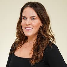 Traci Bower's Instagram, Twitter & Facebook