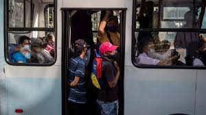Según el secretario del comando intergremial de transporte, josé luis trocel, «el país está paralizado en un 60 %» debido a que los chóferes de «la mayoría de los estados se han sumado al. Suspendido El Transporte Interurbano En Toda Venezuela Por La Cuarentena Radical
