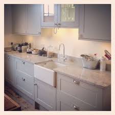 Trusted by the trade since 1995. Painted Light Grey Wood Kitchen With Marble Worktops And Wood Floor Kitchen Design Ideas Pinterest Ma Howdens Kitchens Wood Floor Kitchen Kitchen Worktop