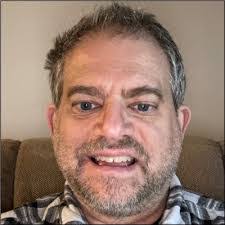 Daniel Stelzer's Instagram, Twitter & Facebook