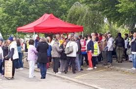 Bourg En Bresse Mobilisation Contre Le Projet De Fusion Entre Le Cpa Et Les Urgences De L Hopital Fleyriat