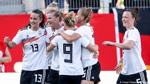One goal. verpasst.das team von bundestrainerin martina. Dfb Frauen Bestehen Wm Generalprobe Sport Dw 30 05 2019