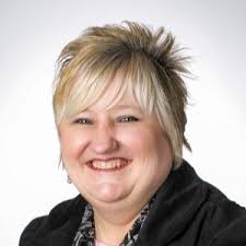 Tracy Melina's Instagram, Twitter & Facebook