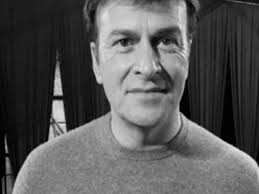 Music video by tony carreira (feat. Nunca Antes Visto Tony Carreira Triste Abatido E De Barba Branca Dioguinho Blog