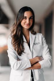 We strive for perfection in all of our dentistry, always with an emphasis on esthetics, whether it is a simple filling or a complete smile makeover. Crowns Rancho Palos Verdes Dentist
