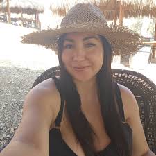 Last week in Miami 🔥 Happy Friday yall, ., Btw anyone else obsessed with  Drake & @partynextdoor new album that dropped a few weeks back? I've been  listening