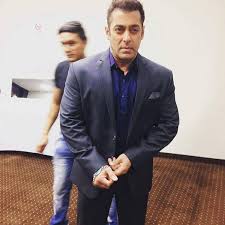 Bollywood On Instagram The Most Handsome Salman Khan All Set For Toifa Red Carpet In Ashley Rebello Salmankhan Dapper Sma Dark Blue Shirt Bollywood Suits #salmankhan gets his sacred thread from varanasi for #dabangg3 #ashley_rebello says back in 2010, during #dabangg. the most handsome salman khan all set