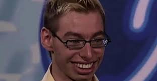 Wie kent Herman uit Idols nog? Zo ziet hij er nu uit😁 Bekijk beelden in  reacties⬇👇