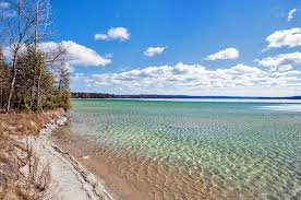 Charters traverse city state park is a popular urban park located on the east arm of the grand traverse bay, just 2 miles from downtown traverse city. 15 Top Rated Lakes In Michigan Planetware