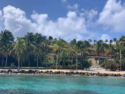 Thomas, have spoken about how most of them were aware of what went on in epstein's island. Former It Contractor For Jeffrey Epstein Says He Quit Over Concerns About Revealing Pictures And Topless Young Women Abc News