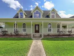 14502 Dustin Ln Crosby Tx 77532 In 2020 House Styles Zillow Crosby
