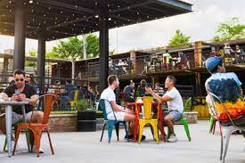 Dine outdoors at these four outstanding rochester, mn restaurant patios and courtyards, selected by the readers of rochester hefe rojo's best feature: Best Chicago Patios Open Now Top Spots To Eat Outside 2021 Choose Chicago