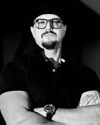 So Zak will grab Annabelles leg but refuses to touch a kill bowl? 🤔