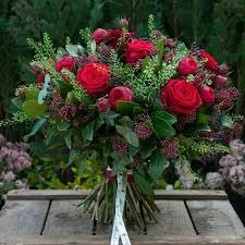 Pin By Jana Jaremejkova On Kytky In 2020 Red Flower Arrangements Luxury Flower Arrangement Luxury Flowers