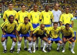 Les produits officiels de la seleção sont à retrouver sur foot.fr : Foot Mercato No Twitter Il Y A 13 Ans L Equipe Du Bresil C Etait Ca Legende Http T Co 7vtaaxgm3o