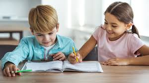 *os descontos diretos em manuais escolares, caderno de atividades e encapamento são válidos mediante indicação do cartão continente até 31 de agosto de 2021. Manuais Escolares Gratuitos Como Pedir Vouchers