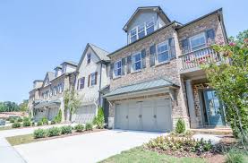 The Inviting Concord Townhome Front House Exterior Luxury Townhomes Townhouse