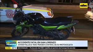 El conductor de un vehículo todoterreno falleció el viernes en la noche, tras accidentarse en una vía de san lorenzo, informó hoy la policía. Accidente Fatal En San Lorenzo Youtube