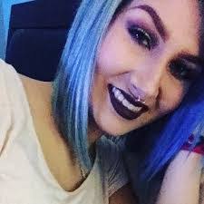 Emily Steffens's Instagram, Twitter & Facebook