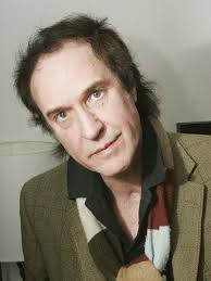 Ray Davies skrev sin egen &laquo;Mørkets hjerte&raquo;