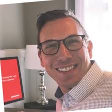 This summer State Farm welcomed over 700 interns from high schools, trade  schools, colleges, universities and even grad schools!