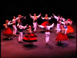 Cuevanuco En El Palacio De Festivales Coros Y Danzas De Santander Coros Festivales Danzas