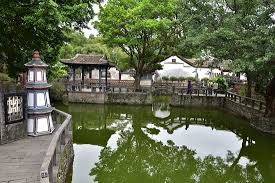 Just a few minutes walk from the bannan station, the lin family mansion and garden is a taste of 19th century chinese splendor. Richest Family In Taiwan Review Of The Lin Family Mansion And Garden Banqiao New Taipei Tripadvisor