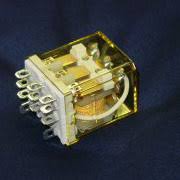 .relay switches one or more poles, each of whose contacts can bethrown by energizing the coil in one of three ways a change over type relay is much like a single pole double throw( spdt) relay. Three Pole Relay