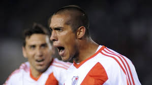 / se habían jugado solo 10 minutos del superclásico entre boca juniors y river plate por los cuartos de final de la copa de la. Jonatan Maidana De La Gloria Con Boca Al Sufrimiento Y La Idolatria En River Tyc Sports