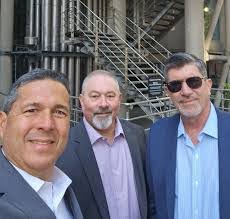 David Scates's Instagram, Twitter & Facebook