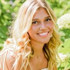 Jacqueline Rubin's Instagram, Twitter & Facebook