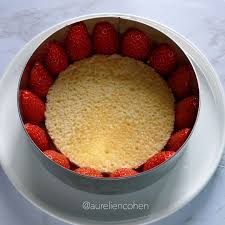 Aurelien Cohen Thibault On Instagram Recette Fraisier La Recette Detaillee Est Disponible Sur Mon Blog Petite Video Du In 2020 Desserts Food Layer Cake