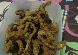 It has spread across indonesian cuisine to the cuisines of neighbouring southeast asian countries such as malaysia, singapore, brunei and the philippines. Resep Usus Crispy Cara Buat Usus Crispy Yang Anti Gagal Resepmasakan