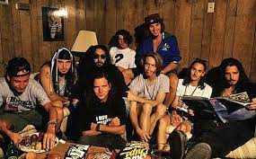 Listen to temple of the dog | explore the largest community of artists, bands, podcasters and creators of music & audio. Neighborhood Jams Temple Of The Dog Kcr College Radio