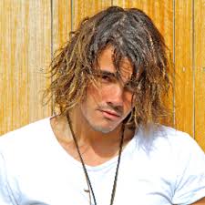 Adam Hynes (@AdamHynes)