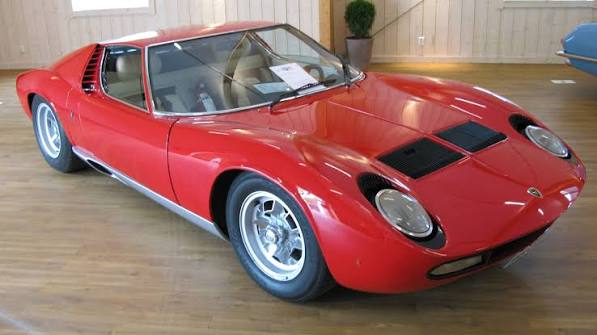 Lamborghini Miura P400