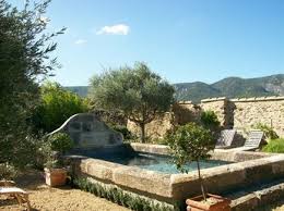 Piscine Beton Forme Bassin Provencal Piscine Beton Vaucluse Inter Piscine Piscine Beton Piscine Piscine Et Jardin