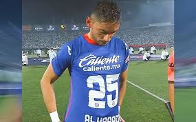 De inmediato se desataron con la posibilidad de ver el festejo de la novena estrella el domingo en el azteca. Bcmykovvrcwzqm