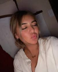 Daisy Robles🦋 (@raisydobles) • Instagram photos and videos