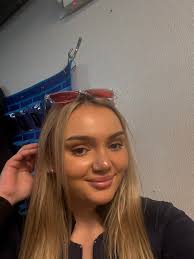 Room for rent in Bellevue with dog