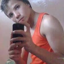 Adrian Yepez F (@AdrianYepZZ)