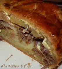 Tourte Au Confit De Canard Aux Deux Pommes Les Delices De Capu Recettes De Cuisine Confit De Canard Recette De Plat