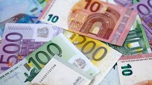 This category includes people who held the post of the croatian minister of finance since the first cabinet of stjepan mesić (established in may 1990) until present. Croatia To Wait 2 More Years Before Adopting Euro