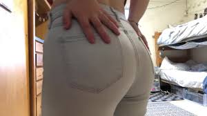 farting in tight jeans