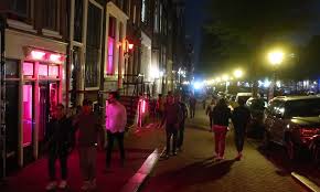 Right in the middle of one of the liveliest canal quarters in amsterdam we offer an unfurnished apartment on the 3rd floor. Top 10 Funny Amsterdam Red Light District Jokes Anyone Can Rememberamsterdam Red Light District Tours