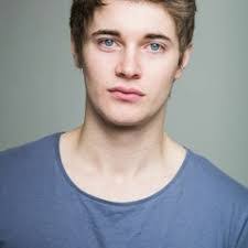 Damian Jacob's Instagram, Twitter & Facebook